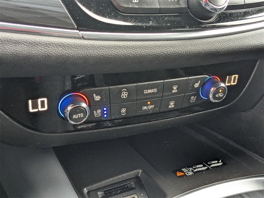 Thumbnail: 2024 Buick Enclave - 22