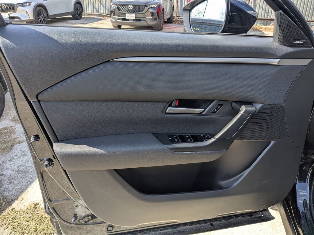 Thumbnail: 2025 Mazda CX-50 - 11