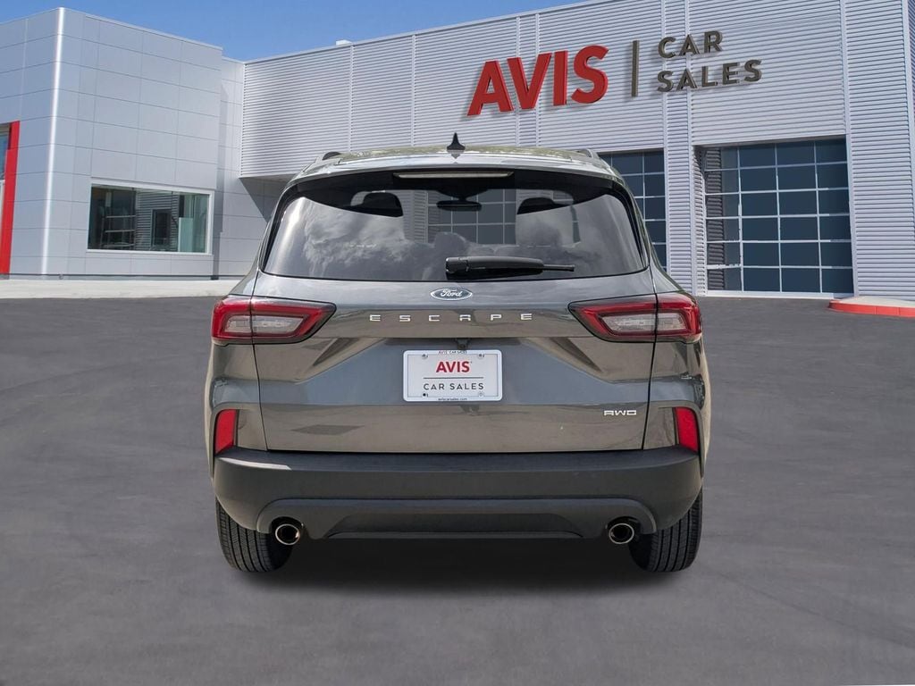 Thumbnail: 2025 Ford Escape - 7