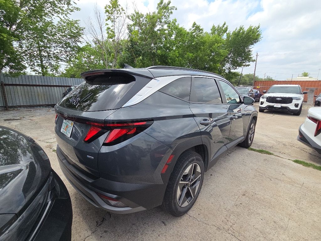 Thumbnail: 2025 Hyundai Tucson - 9