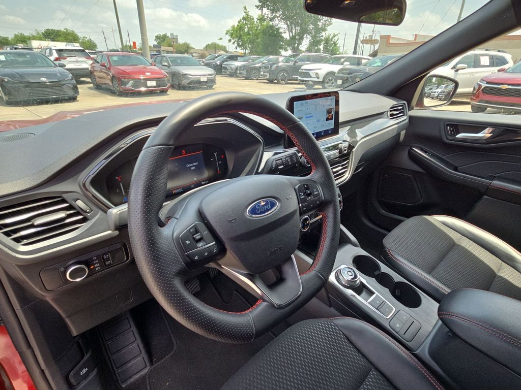 Thumbnail: 2025 Ford Escape - 15