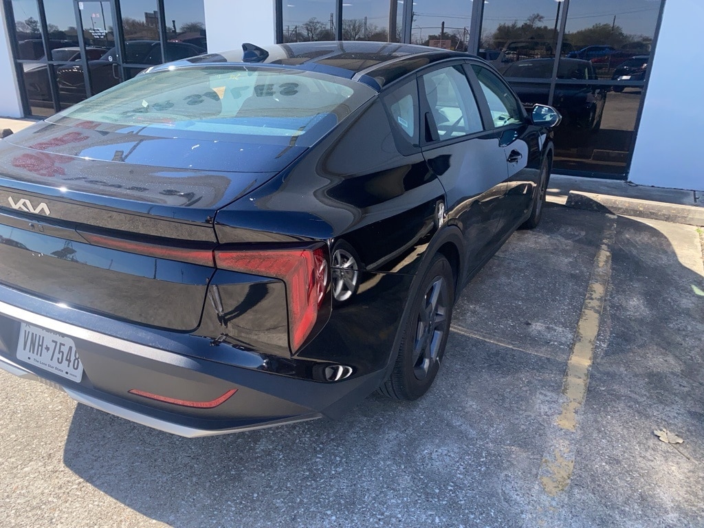 Thumbnail: 2025 Kia K4 - 4