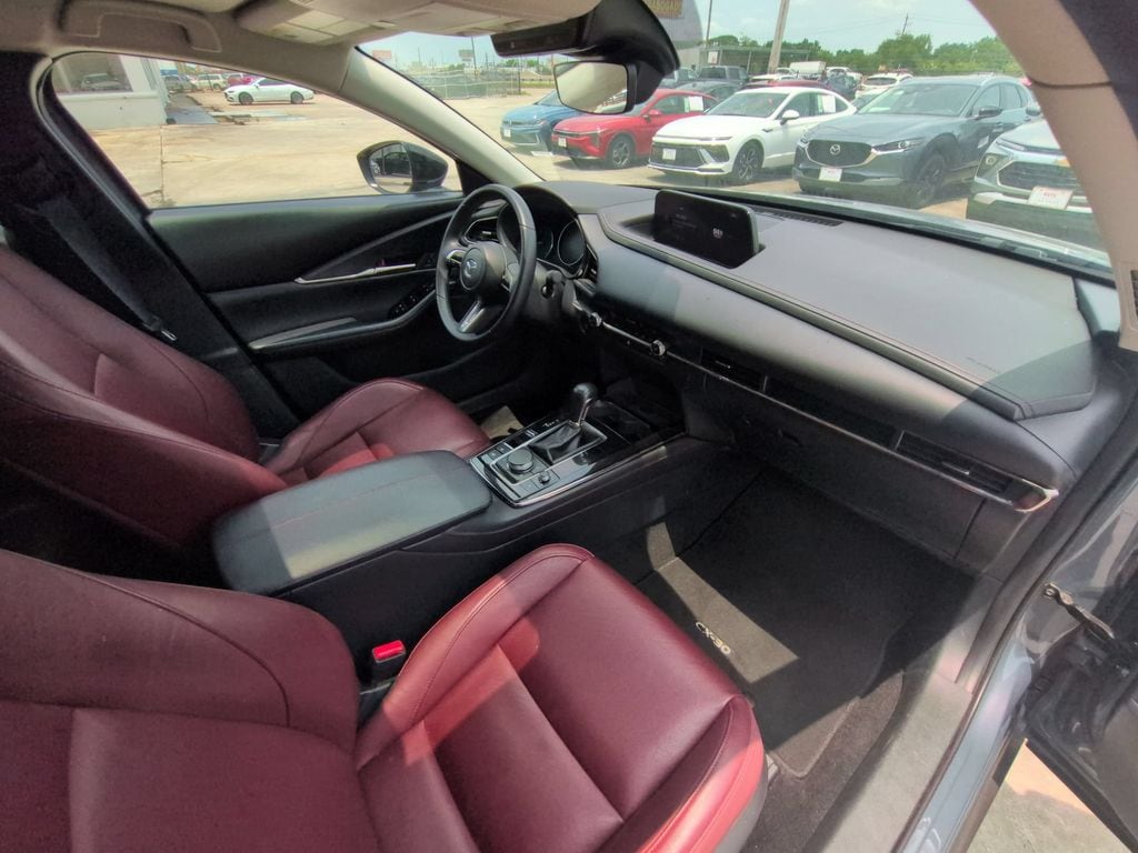Thumbnail: 2025 Mazda CX-30 - 31