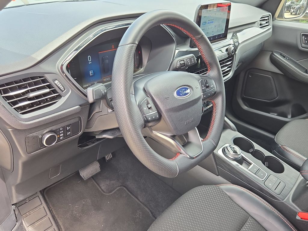 Thumbnail: 2025 Ford Escape - 15