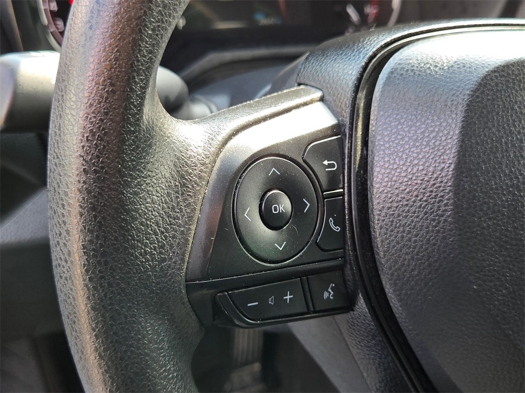 Thumbnail: 2024 Toyota RAV4 - 17