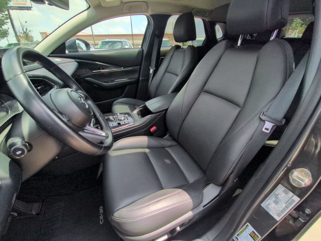 Thumbnail: 2025 Mazda CX-30 - 24