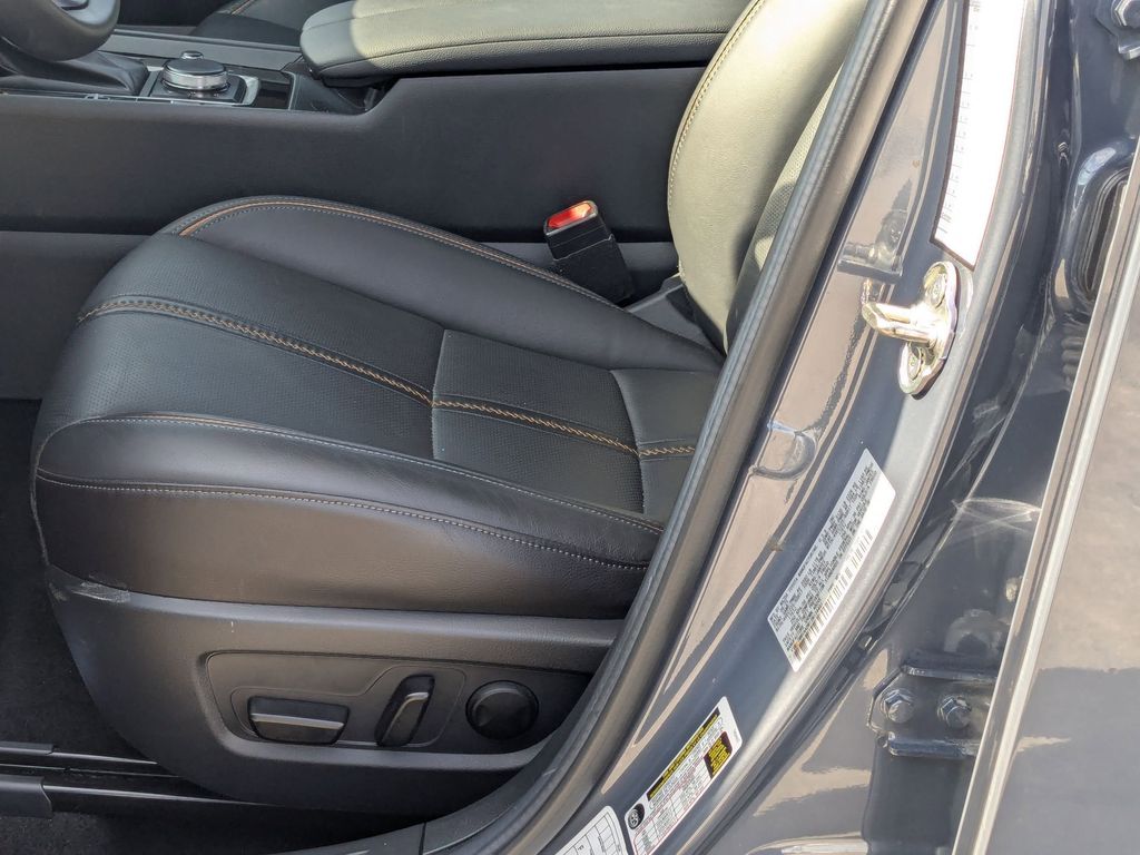 Thumbnail: 2025 Mazda CX-50 - 24