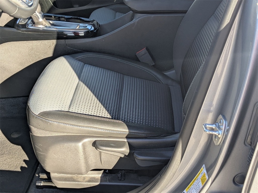 Thumbnail: 2025 Chevrolet Trax - 23