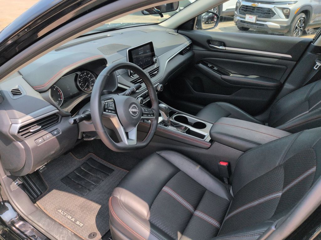 Thumbnail: 2025 Nissan Altima - 15