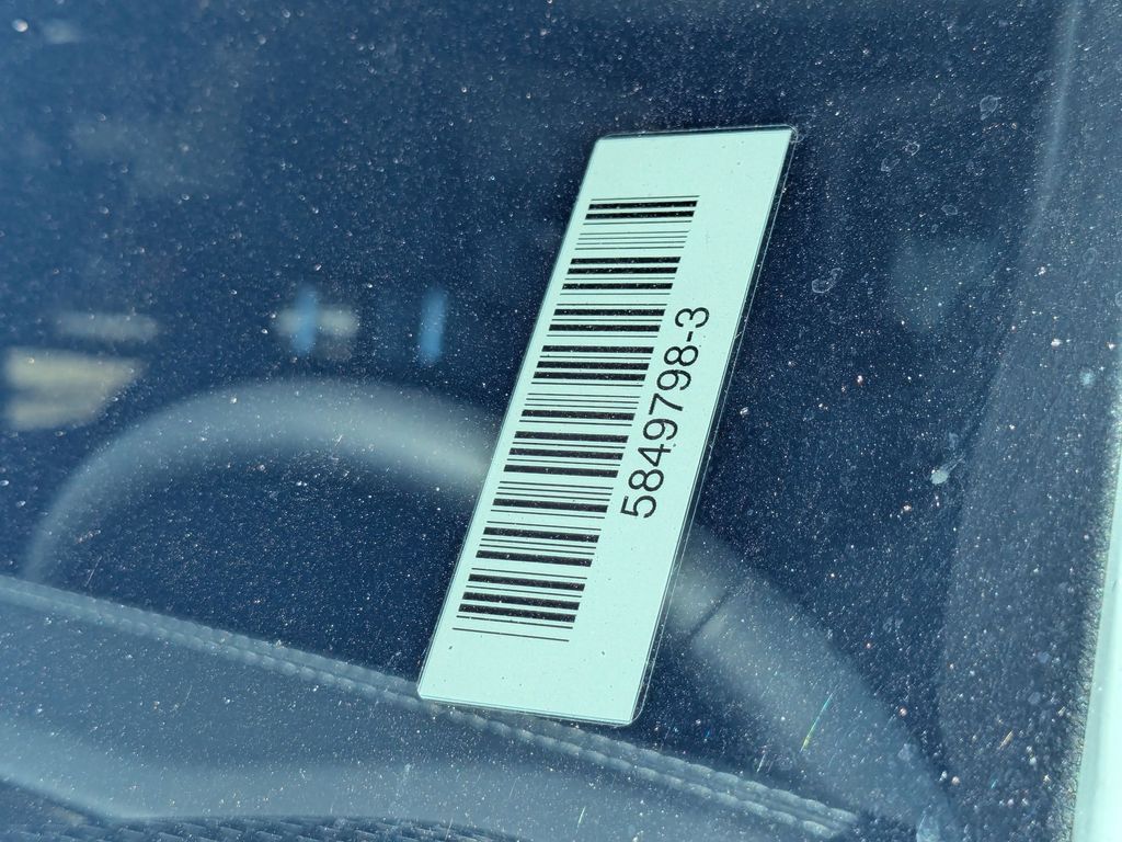 Thumbnail: 2025 Jeep Wrangler - 33