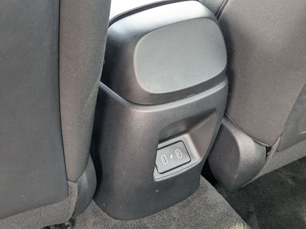 Thumbnail: 2025 Hyundai Elantra - 29