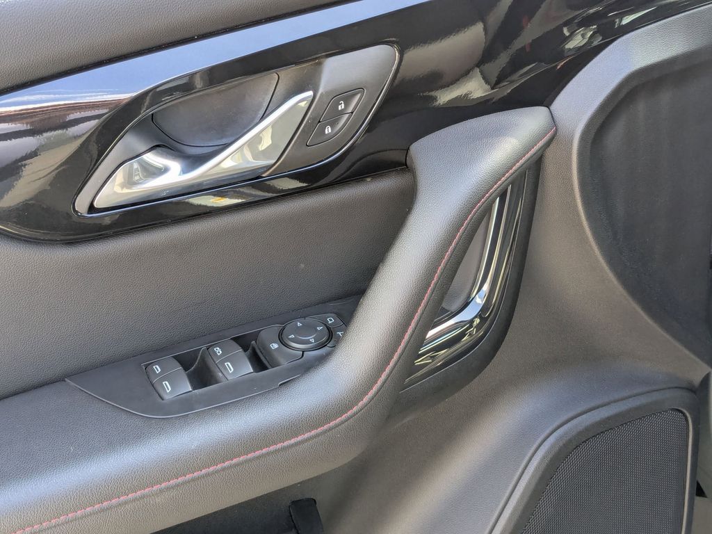 Thumbnail: 2025 Chevrolet Blazer - 11