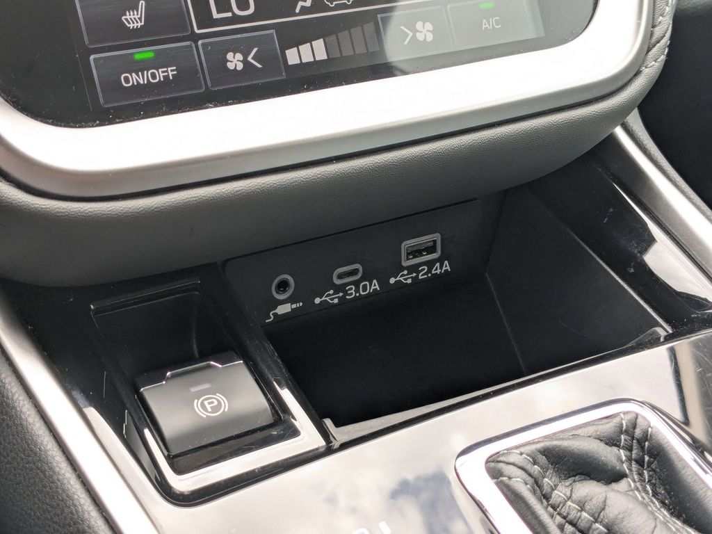 Thumbnail: 2025 Subaru Outback - 21
