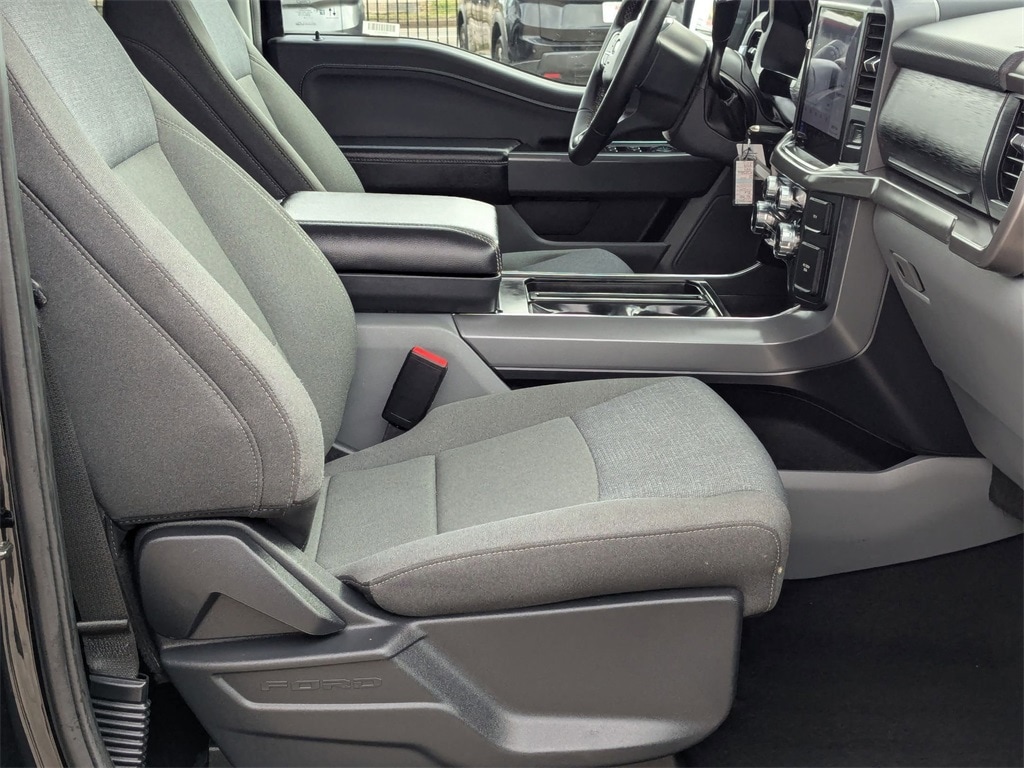 Thumbnail: 2025 Ford F-150 - 31