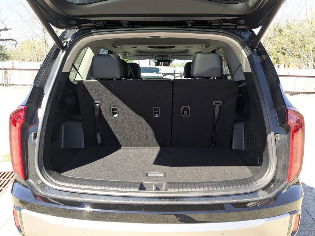 Thumbnail: 2025 Kia Telluride - 27