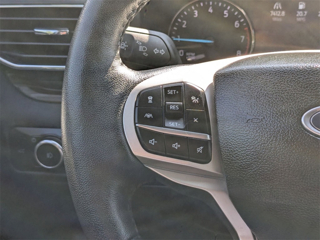 Thumbnail: 2023 Ford Explorer - 16