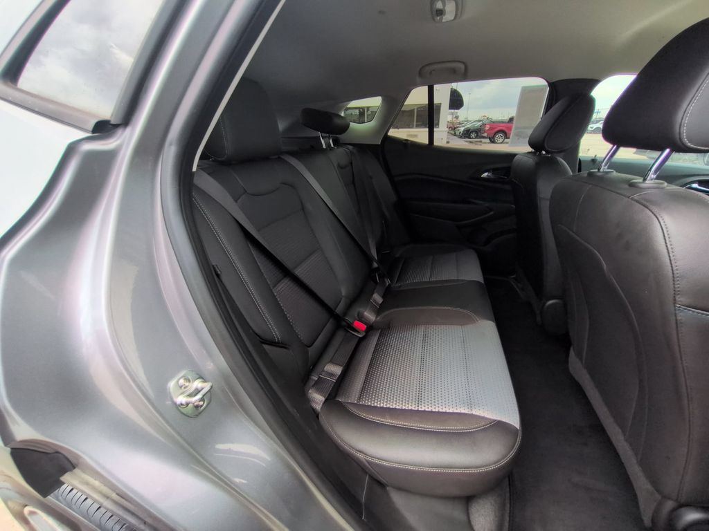 Thumbnail: 2025 Chevrolet Trax - 29