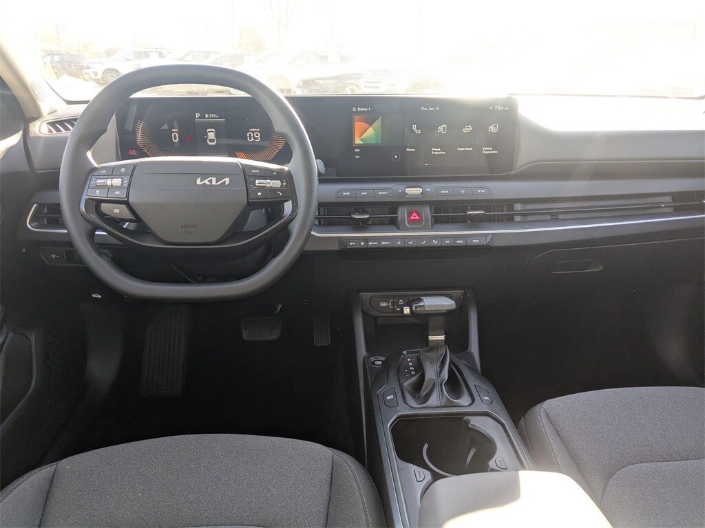 Thumbnail: 2025 Kia K4 - 27