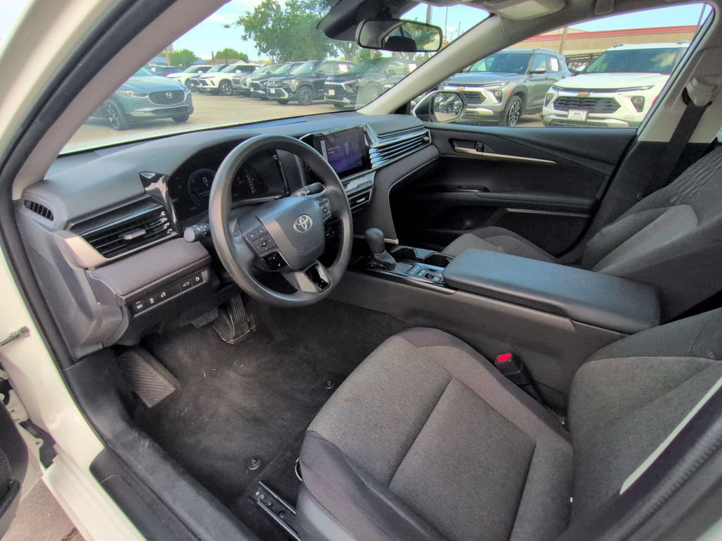 Thumbnail: 2025 Toyota Camry - 15