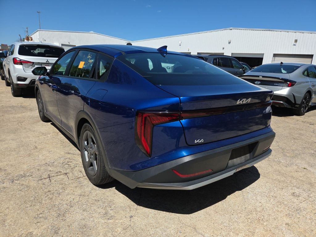 Thumbnail: 2025 Kia K4 - 9