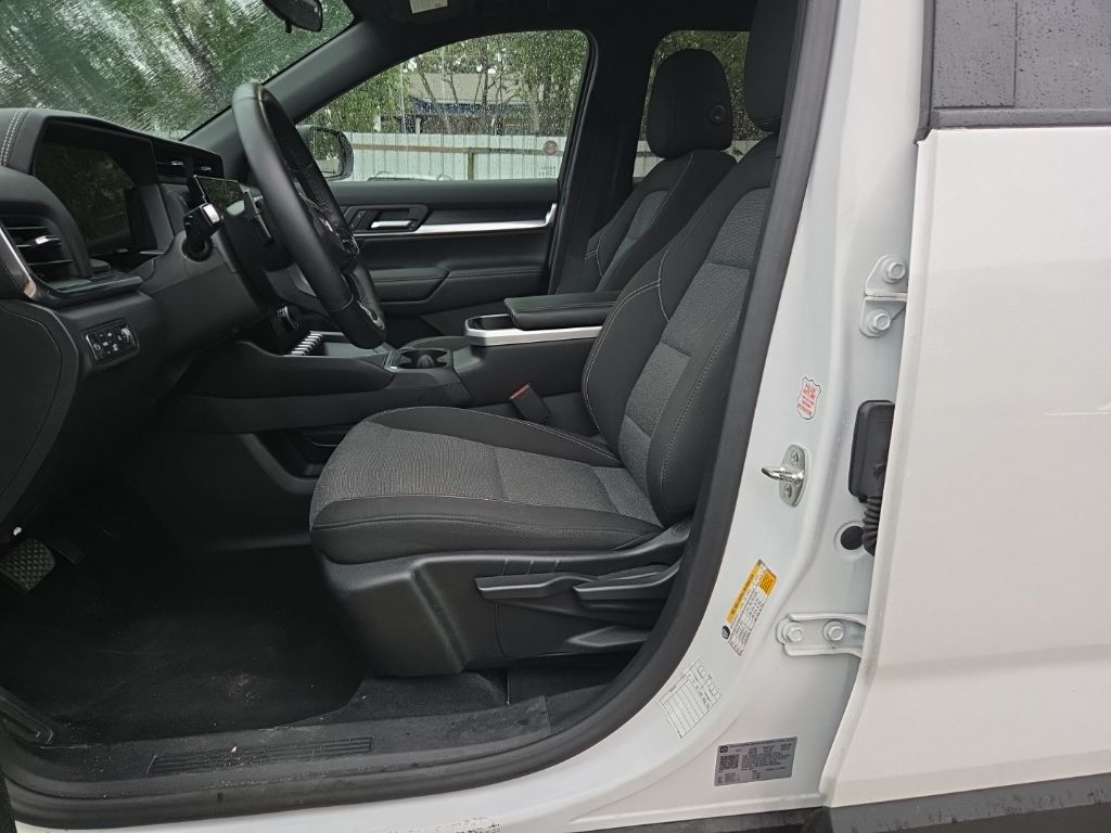 Thumbnail: 2025 GMC Terrain - 3