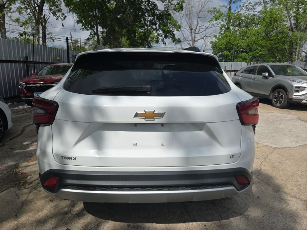 Thumbnail: 2025 Chevrolet Trax - 10