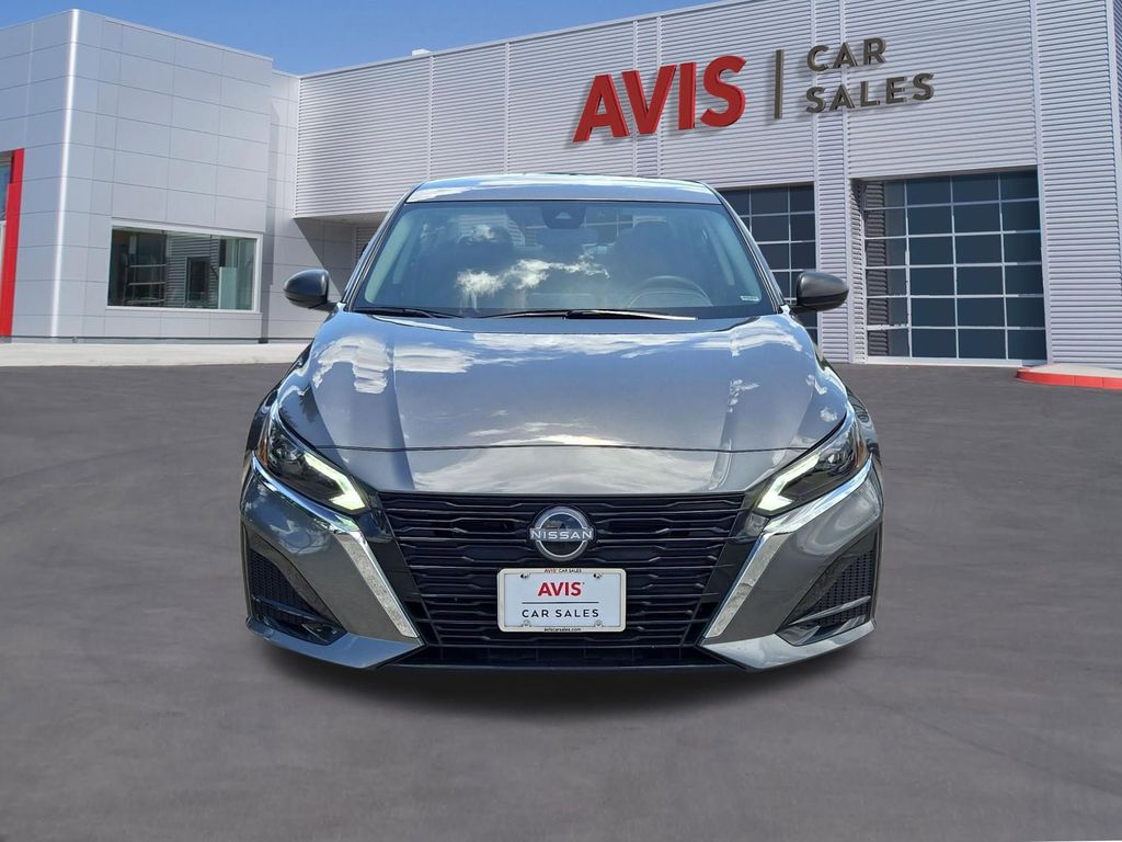 Thumbnail: 2025 Nissan Altima - 2