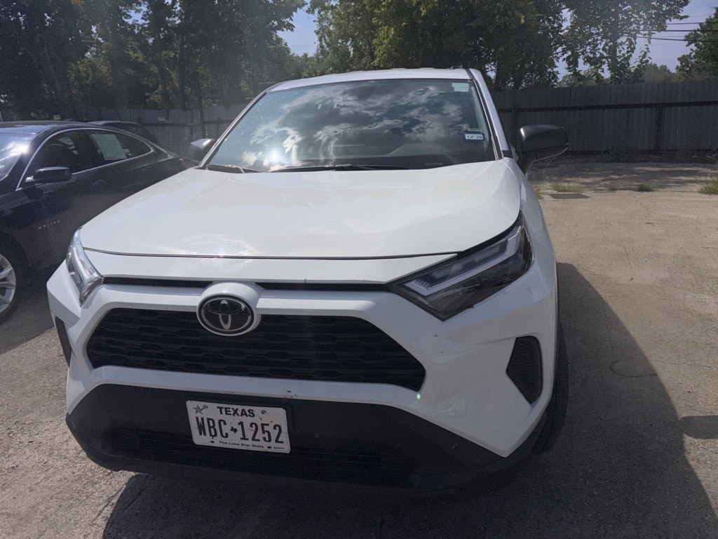 Thumbnail: 2025 Toyota RAV4 - 2