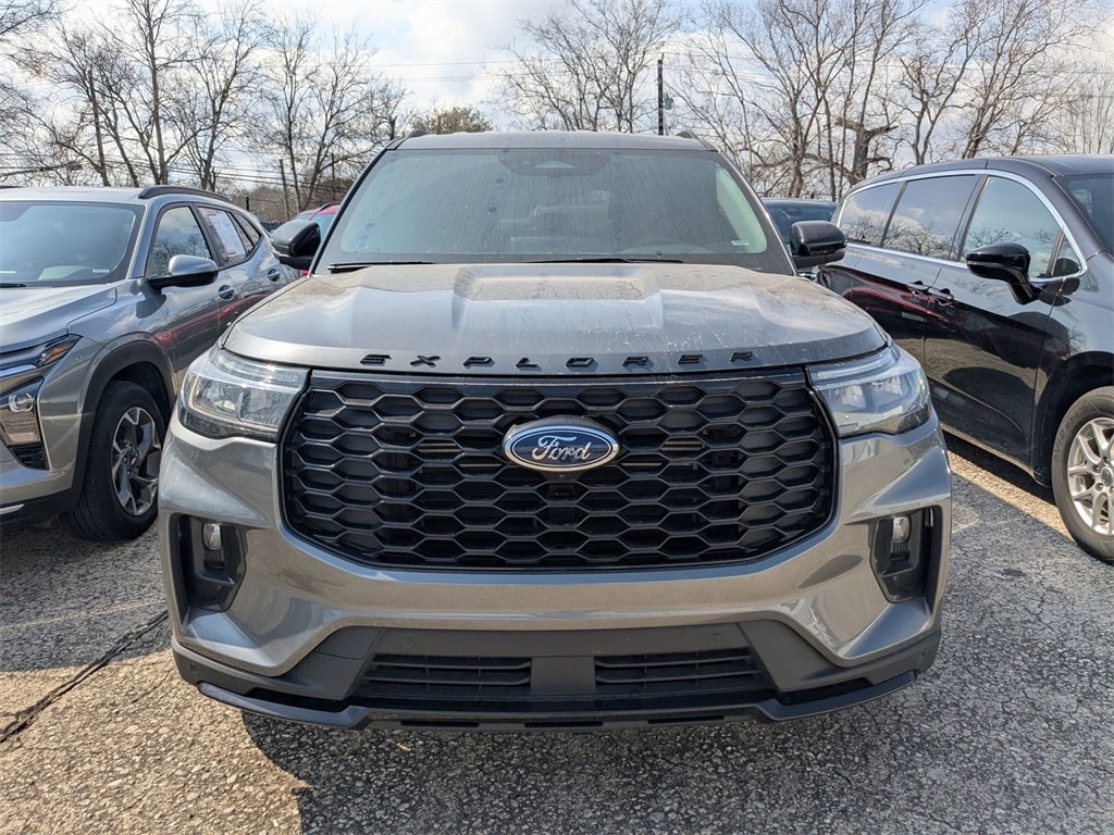 Certified 2025 Ford Explorer ST-Line SUV