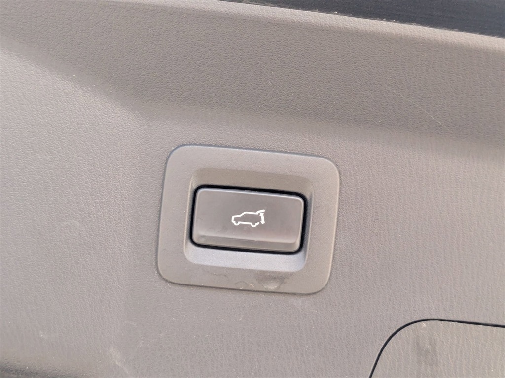 Thumbnail: 2023 Mazda CX-9 - 31