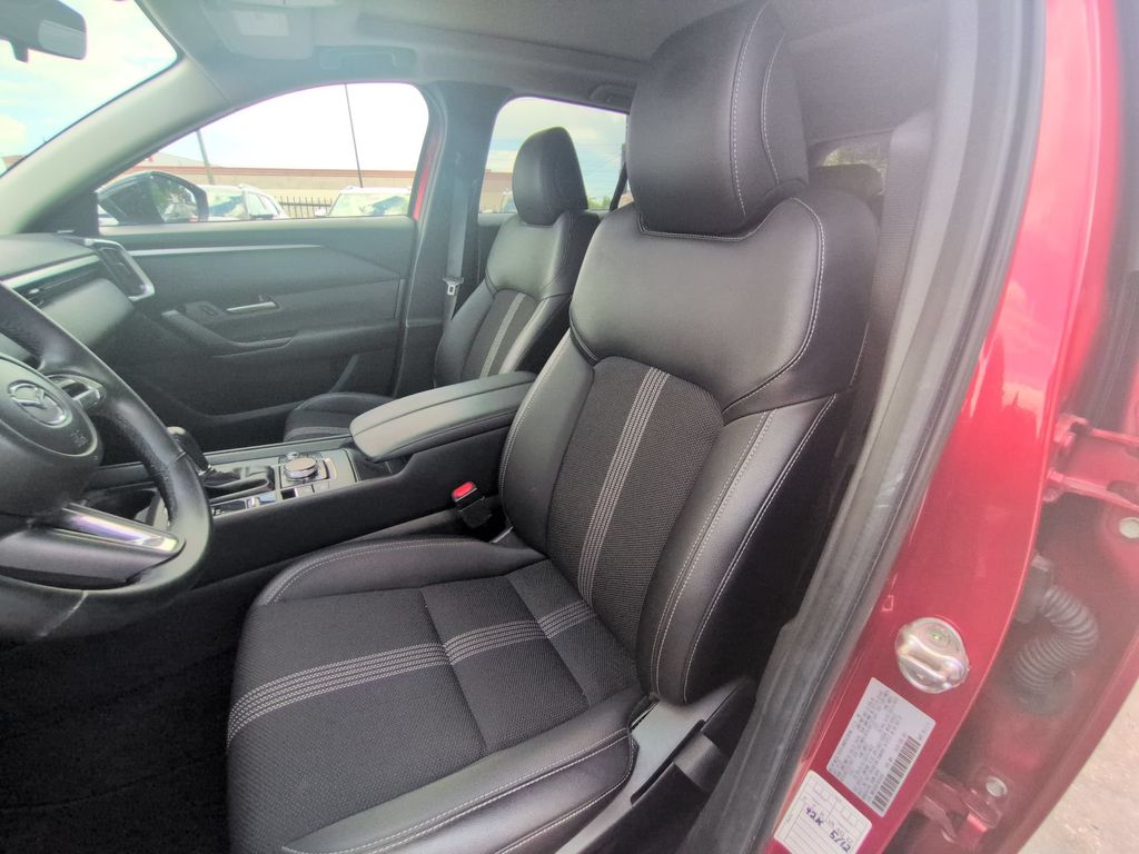 Thumbnail: 2025 Mazda CX-50 - 23
