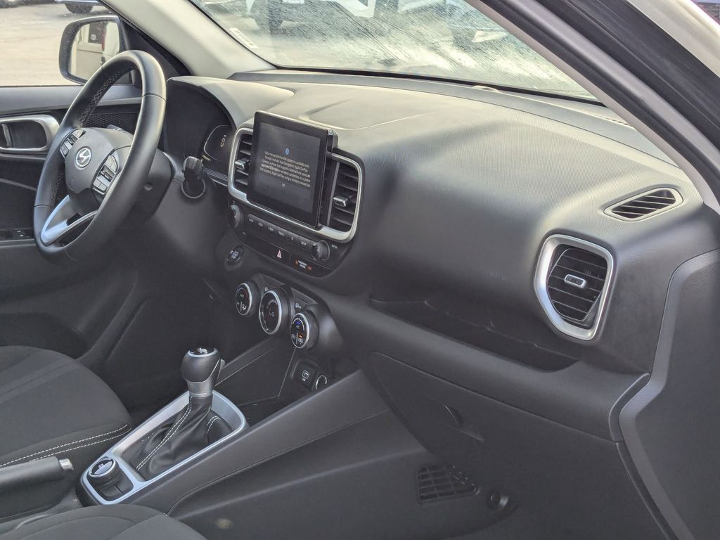 Thumbnail: 2025 Hyundai Venue - 27