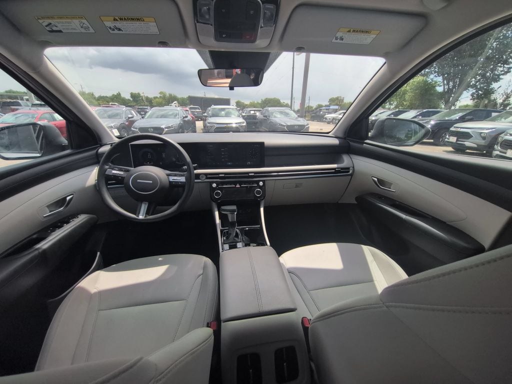 Thumbnail: 2025 Hyundai Tucson - 25
