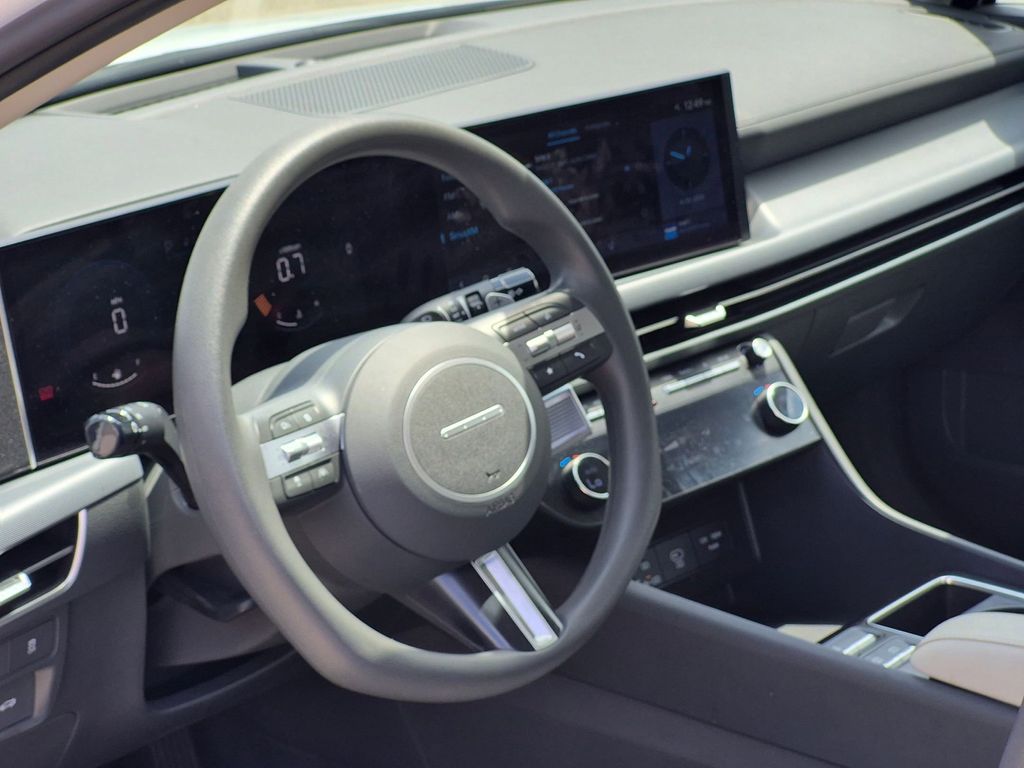 Thumbnail: 2025 Hyundai Sonata - 14