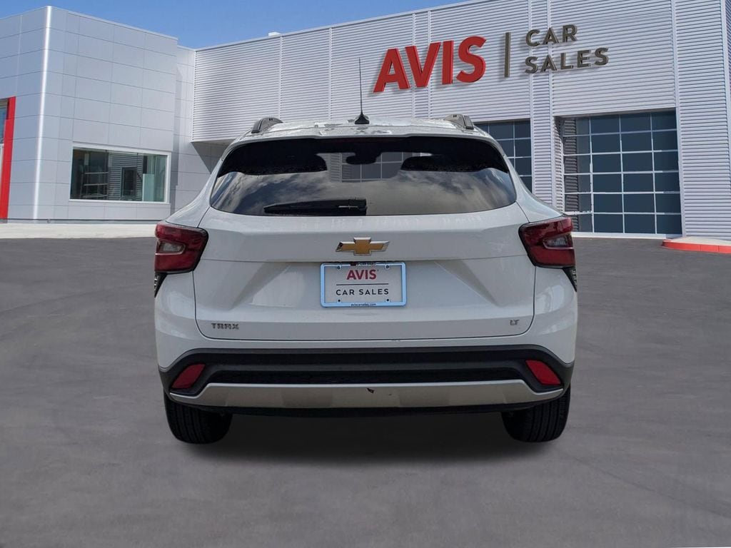 Thumbnail: 2025 Chevrolet Trax - 7