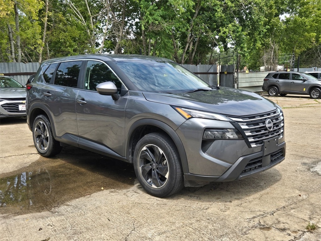 Thumbnail: 2024 Nissan Rogue - 3
