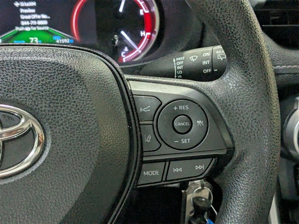 Thumbnail: 2023 Toyota RAV4 - 17