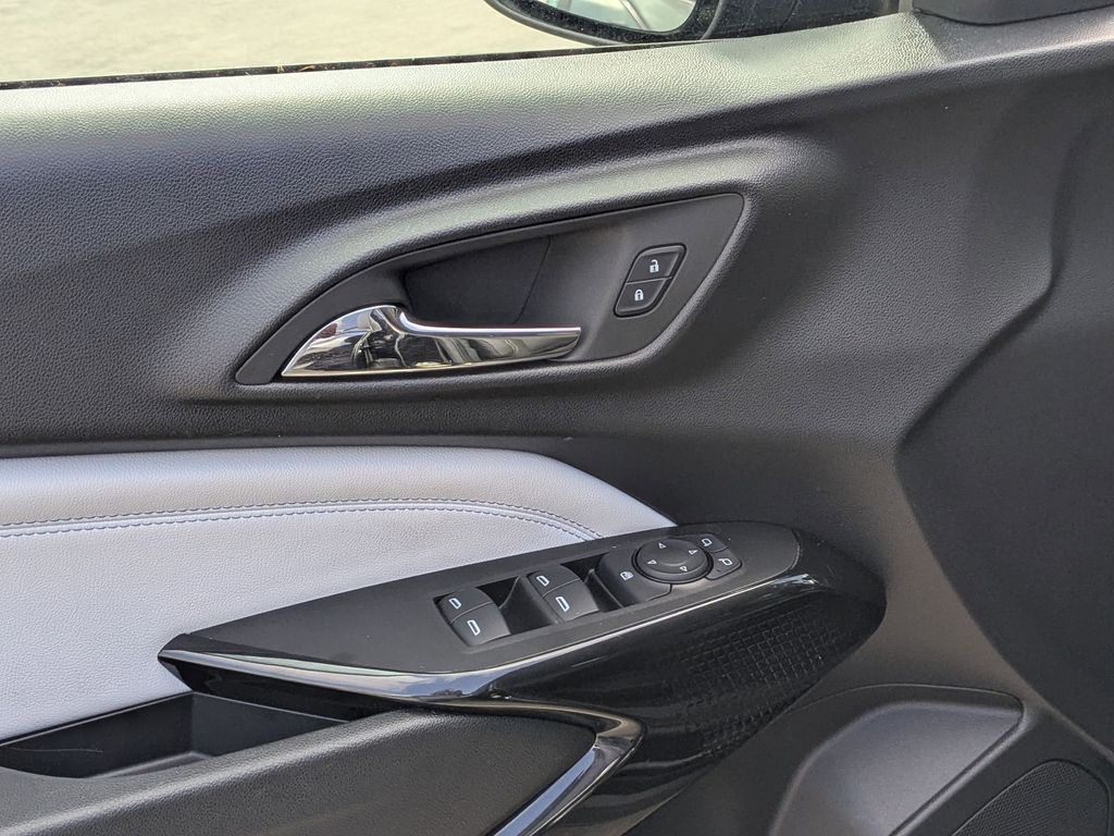 Thumbnail: 2025 Chevrolet Trax - 13