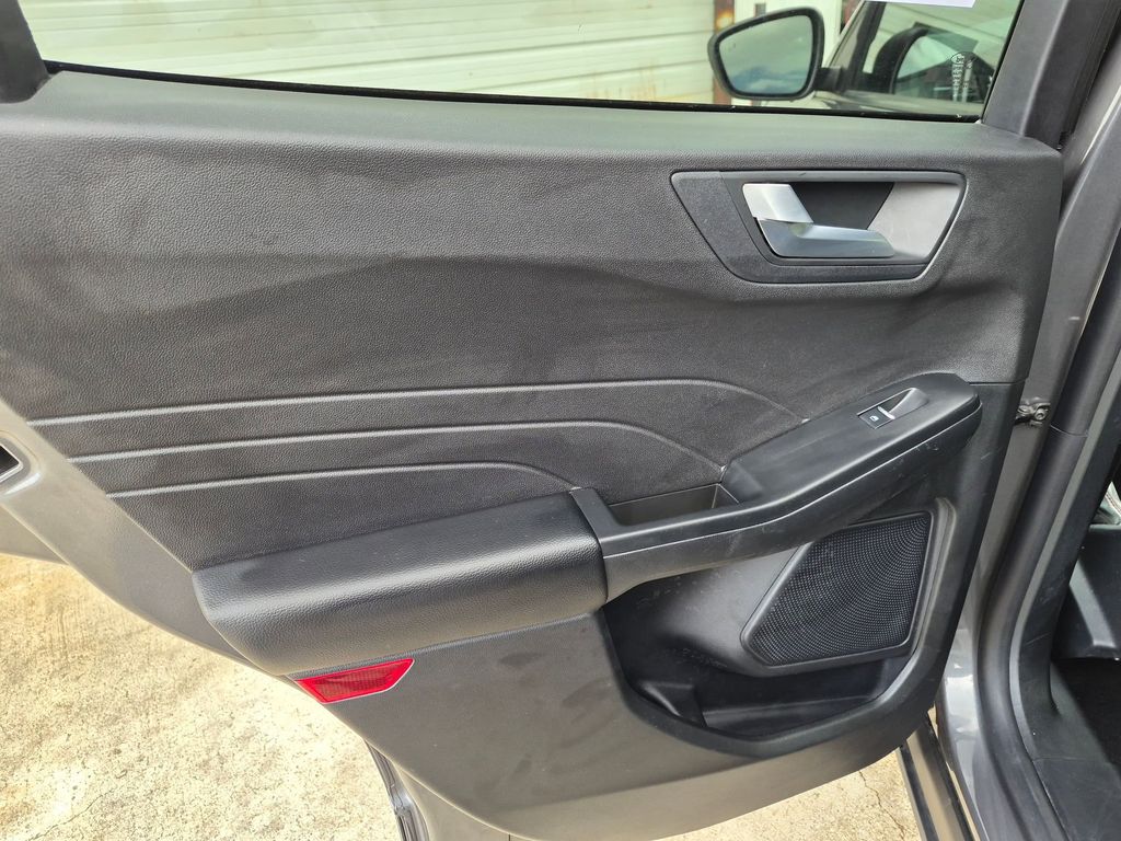 Thumbnail: 2025 Ford Escape - 22