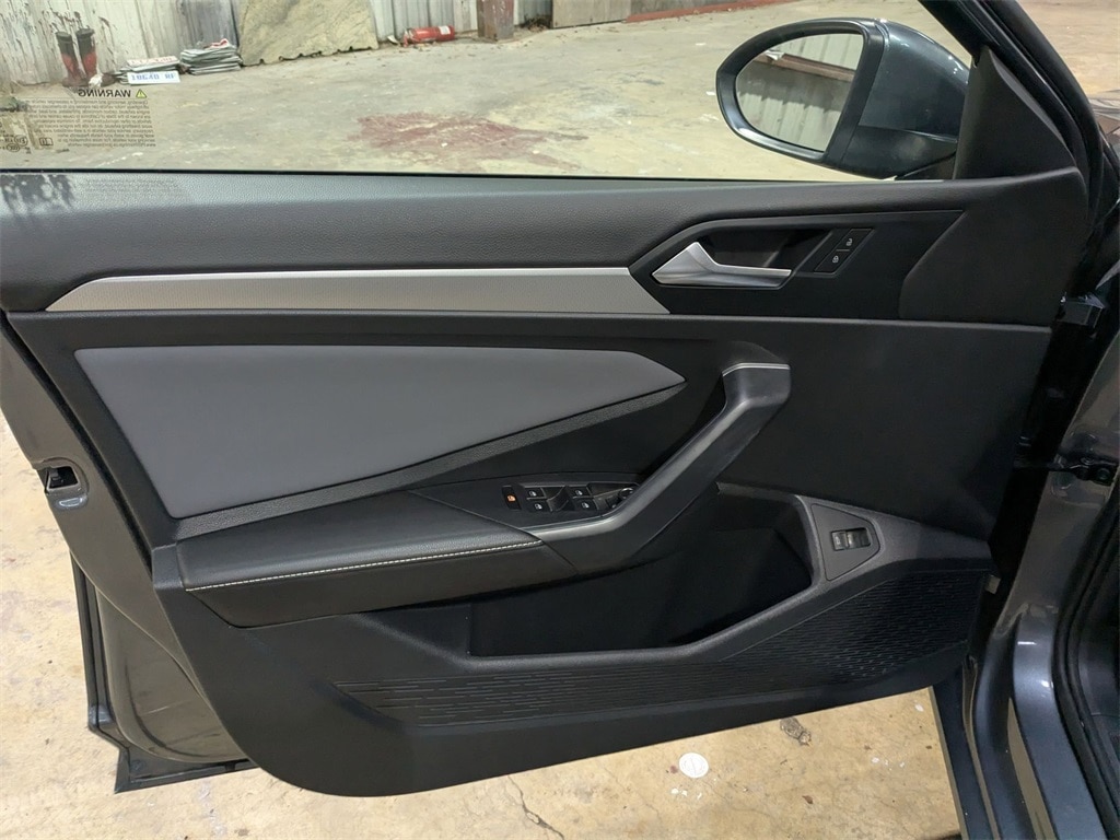 Thumbnail: 2025 Volkswagen Jetta - 11