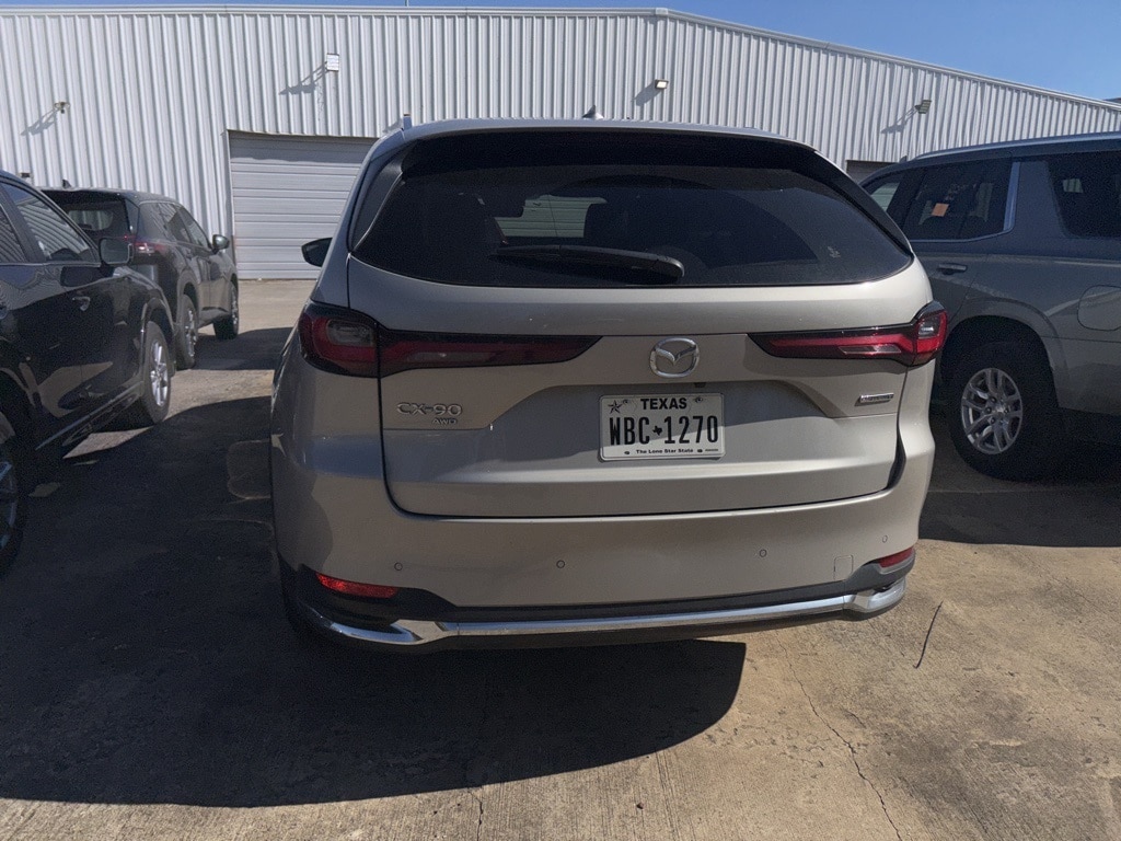 Thumbnail: 2025 Mazda CX-90 - 4