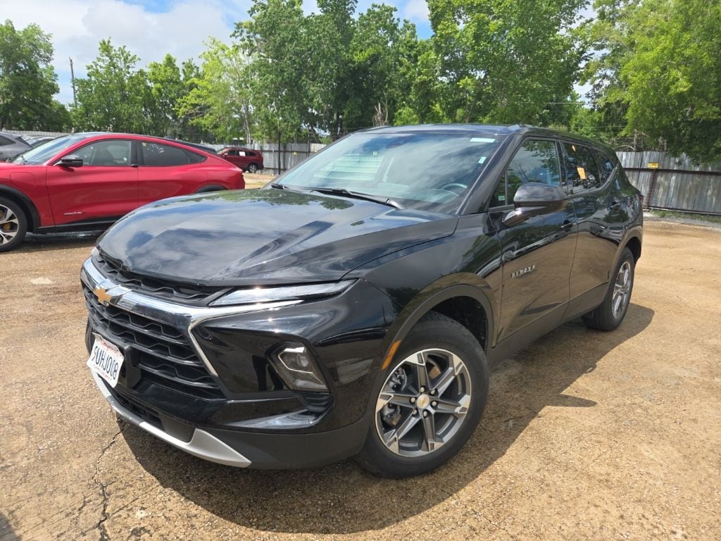 2025 Chevrolet Blazer's photo