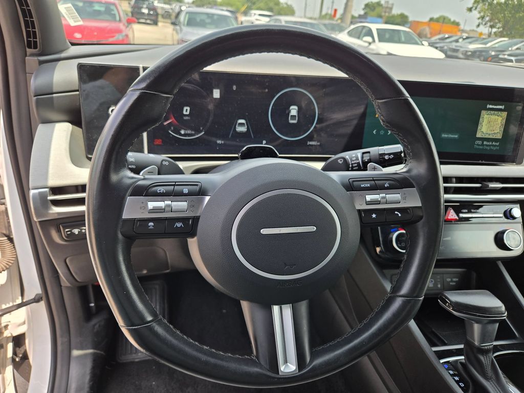 2025 Hyundai Santa Cruz Limited - Photo 16