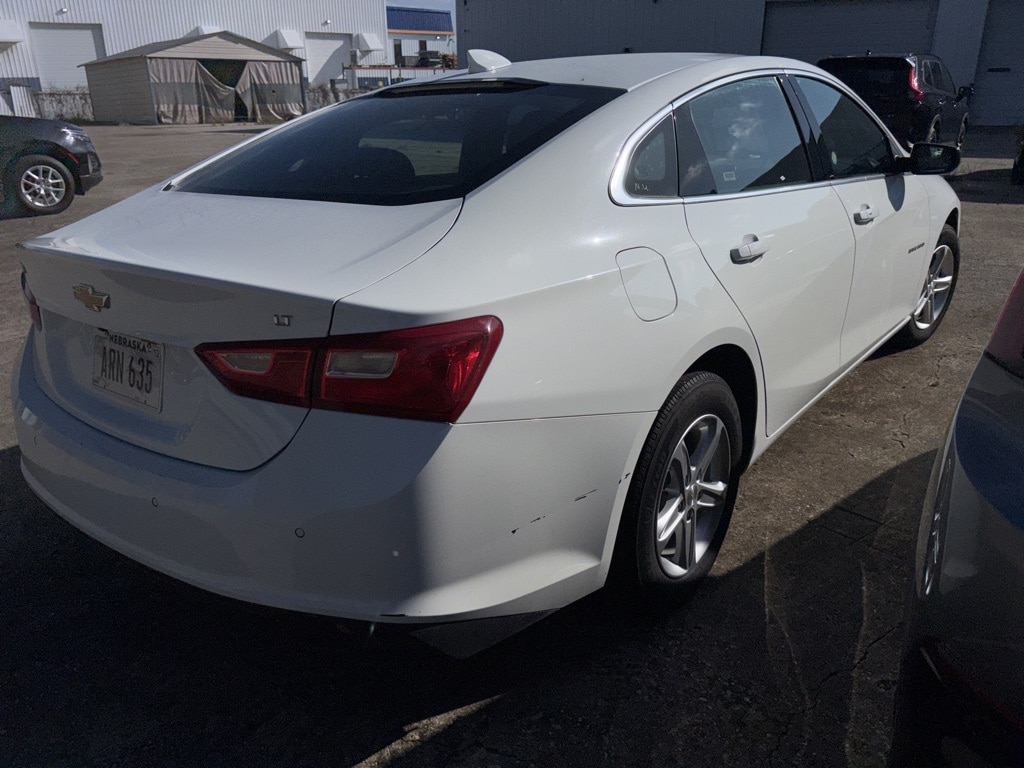 Thumbnail: 2024 Chevrolet Malibu - 4