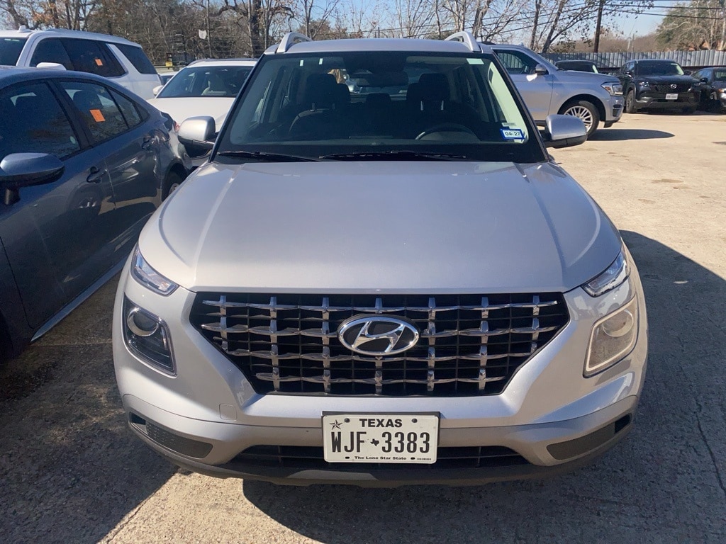 Thumbnail: 2025 Hyundai Venue - 2
