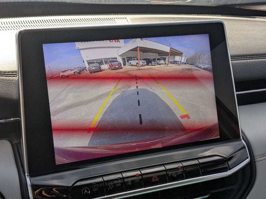 Thumbnail: 2025 Jeep Compass - 21