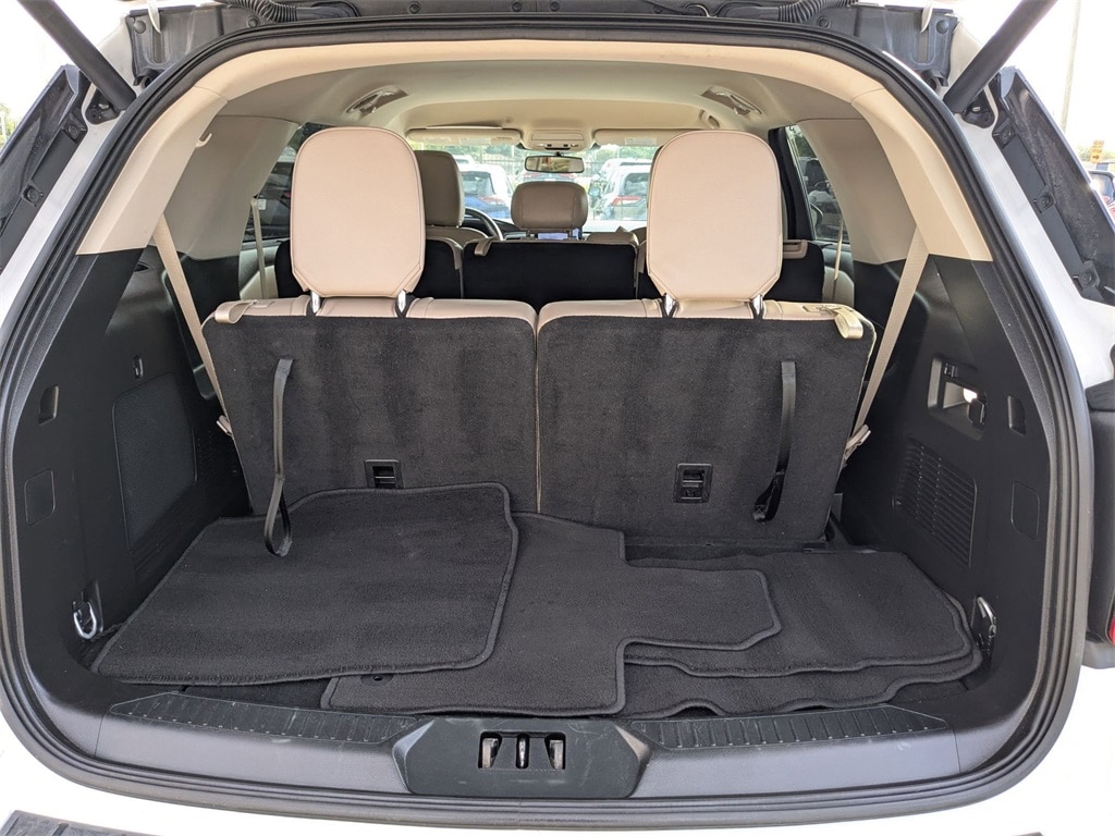 Thumbnail: 2023 Ford Explorer - 30