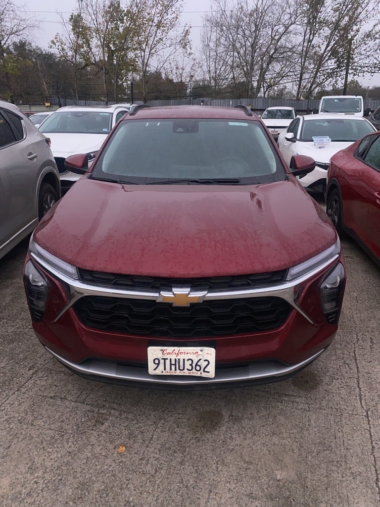 2025 Chevrolet Trax LT's photo