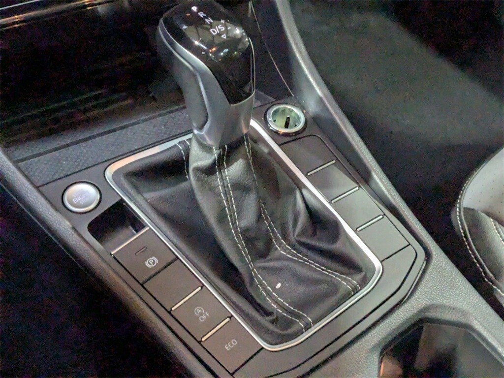 Thumbnail: 2025 Volkswagen Jetta - 19