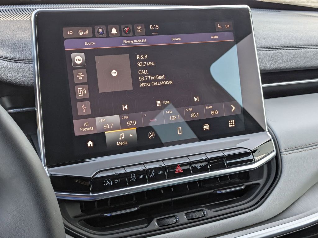 Thumbnail: 2025 Jeep Compass - 18